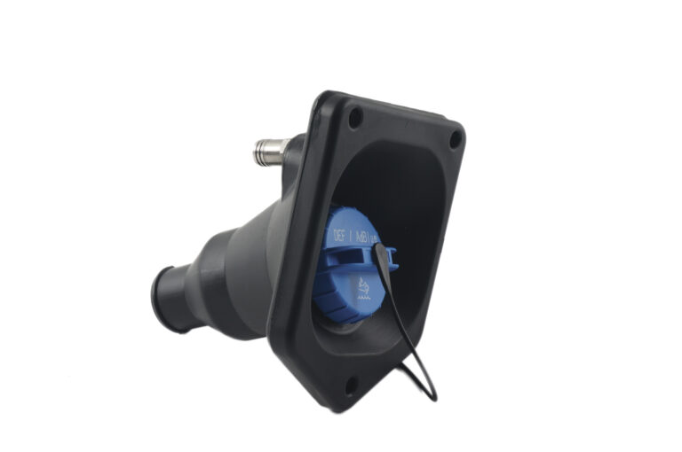 Custom header attachment configurations for DEF tanks