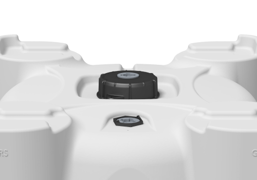 Top fill opening on TUFF E-Series industrial IBC tank